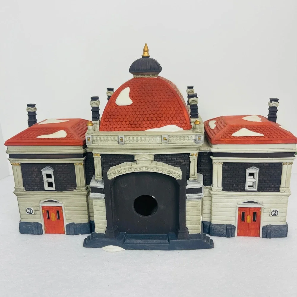 Victoria Station Christmas Village Building Ceramic Lighted Train Station Decor